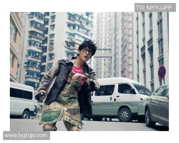 《从青涩新星到世界级球王:德里足球生涯的辉煌与挑战》 《从青涩新星到世界级球王:德里足球生涯的辉煌与挑战》