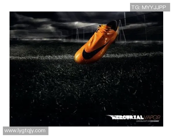 足球明星耐克:从绿茵场到时尚先锋的传奇之路 足球明星耐克:从绿茵场到时尚先锋的传奇之路